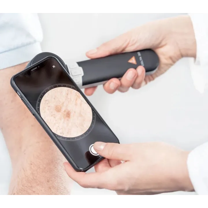 application exclusive HEINE DERM